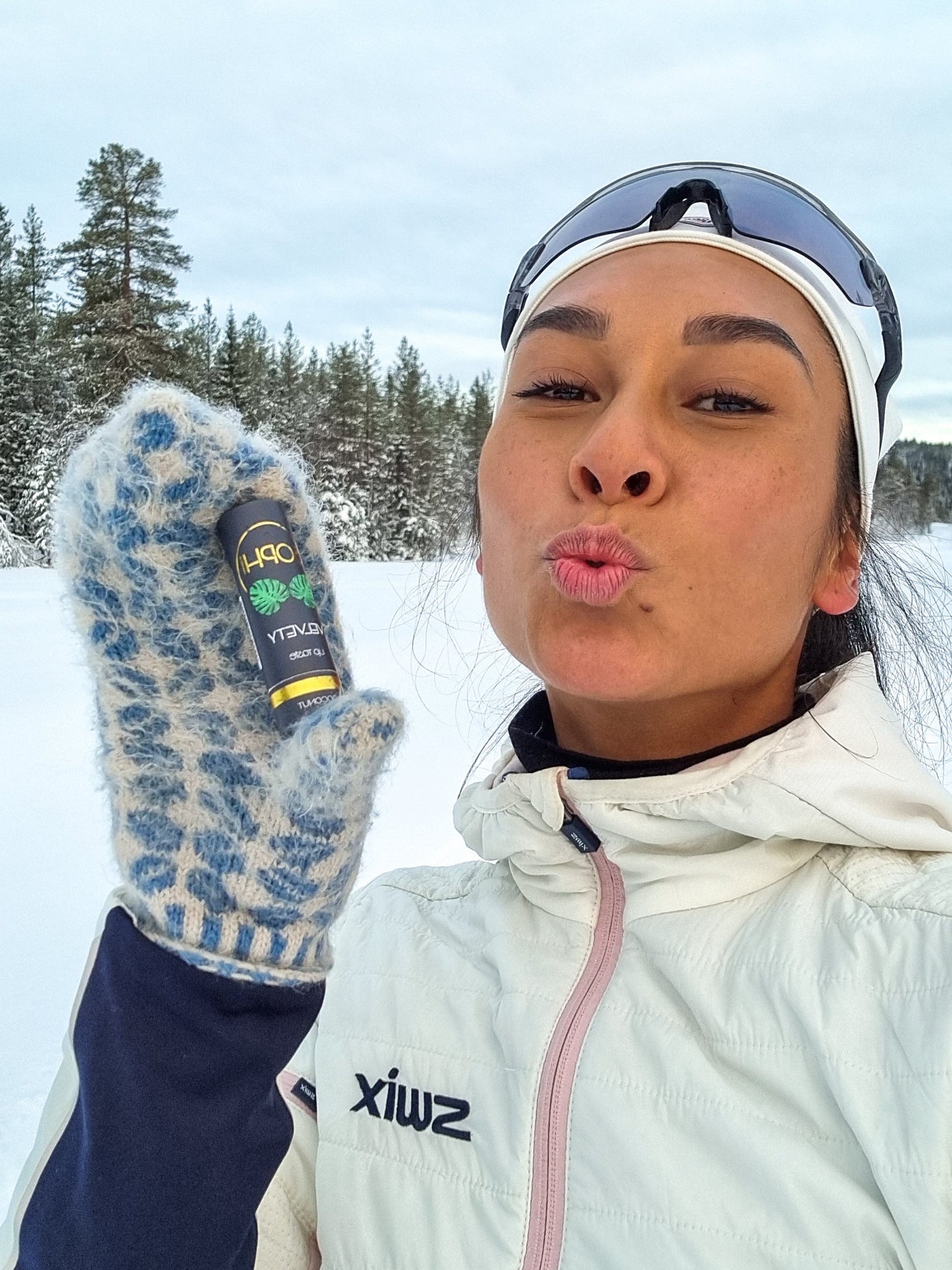 Velvety Coconut - Nattmaske mot tørre lepper